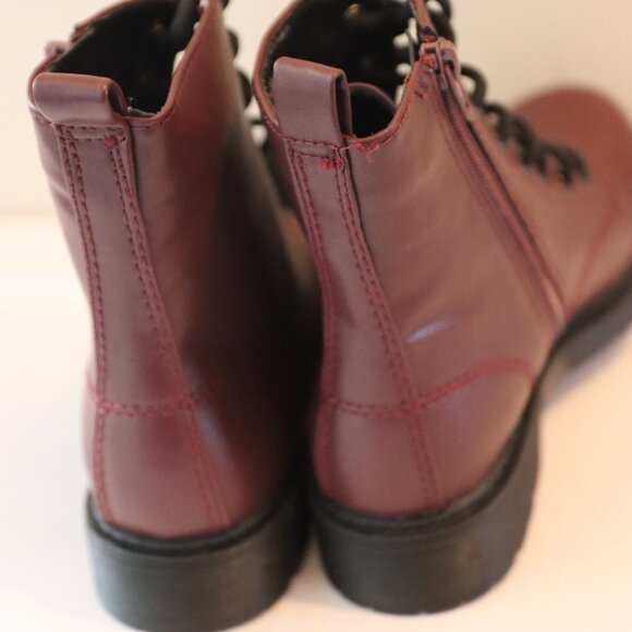 Time and Tru Combat style boots Lace and side zip reddish brown Size 6 - Picture 10 of 12
